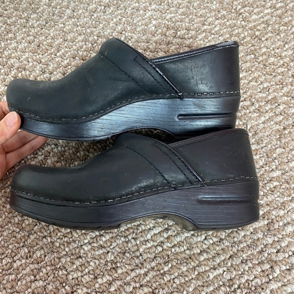 Dansko Matte Black Nursing Clogs - Picture 3 of 7